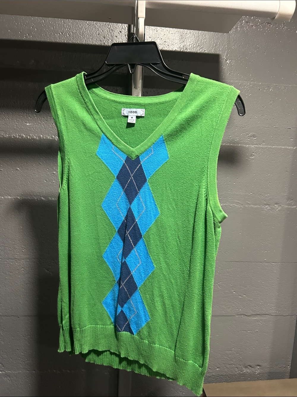 Izod Green Argyle V-Neck Sweater Vest with Blue Diamond Pattern